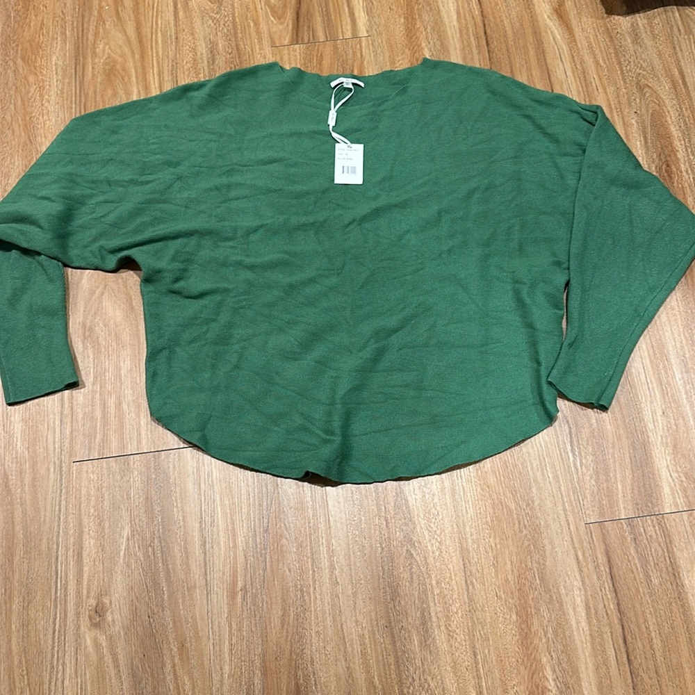 New with tag womens sweater